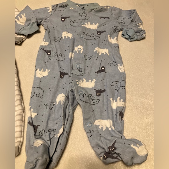 Baby Footies - Gray Stripes & Blue Polar Bears - Picture 4 of 5